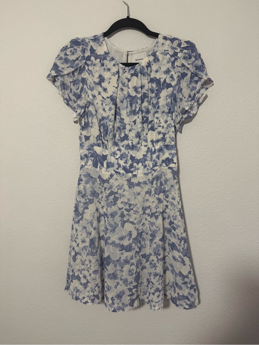 Reformation Blue & White Floral Mini Dress B3 - Picture 3 of 13
